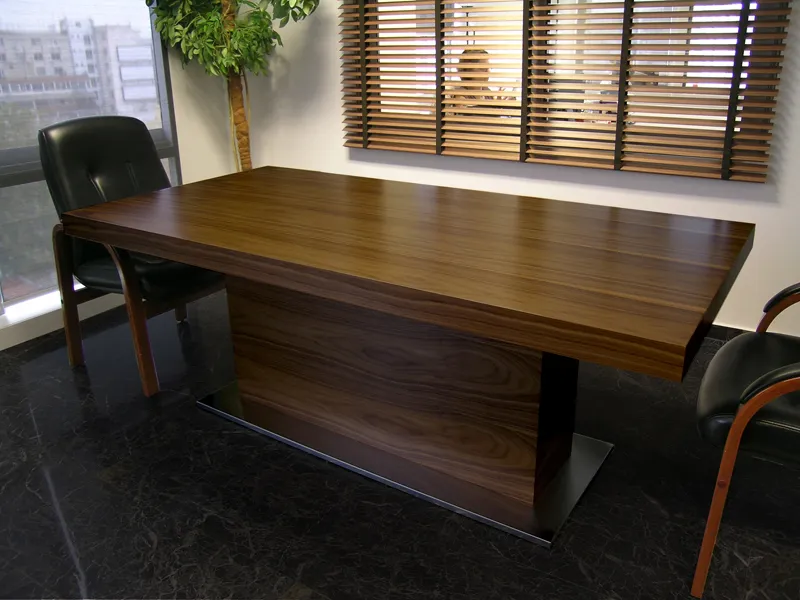 Τραπεζαρια 2